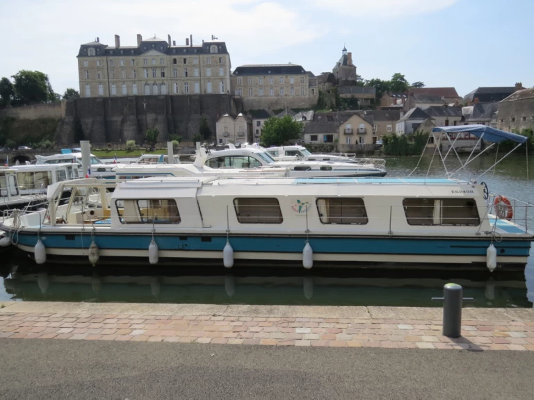 Jachthuur in Sablé-sur-Sarthe - Nicols Yacht Classic Groupe 6-11 p. via SamBoat