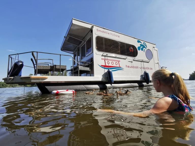 Verhuur Woonboot Rolly met vaarbewijs