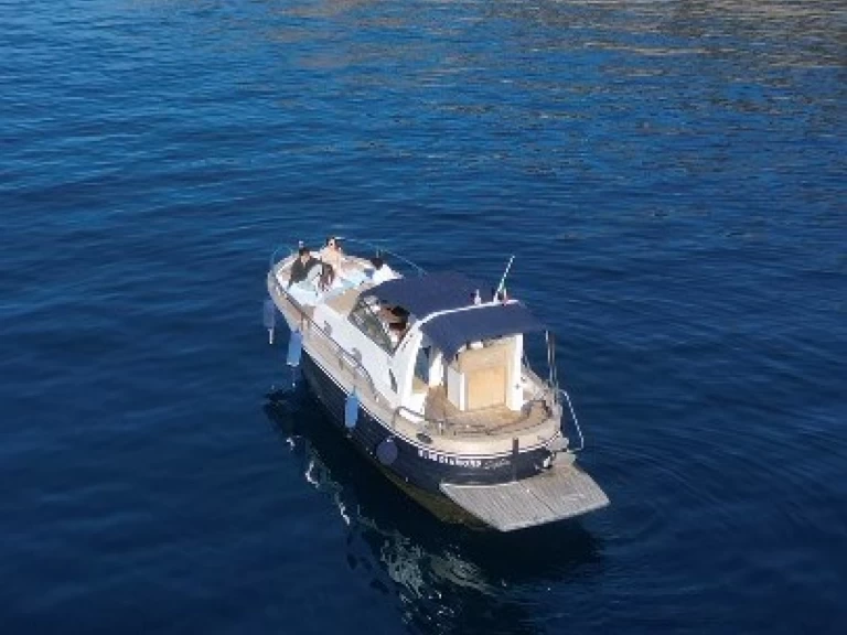 Huur Motorboot met of zonder schipper Cantiere Mimi in Sorrento