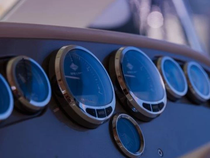 Motorboot te huur in Split voor de beste prijs