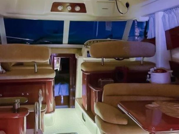 Motorboot te huur in Split voor de beste prijs