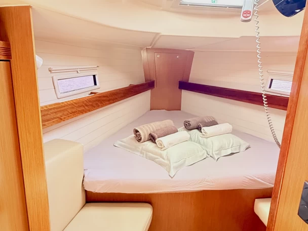 Bootverhuur Bavaria Bavaria 40 Cruiser in Kavála via SamBoat