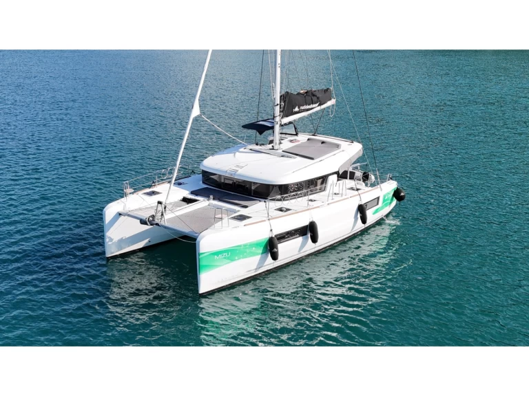 Verhuur Catamaran Lagoon met vaarbewijs