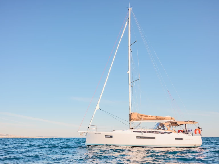 Verhuur Zeilboot in Lávrio - Jeanneau Sun Odyssey 410