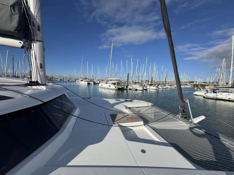 Fountaine Pajot Aura 51 te huur van particulier of professional in La Rochelle