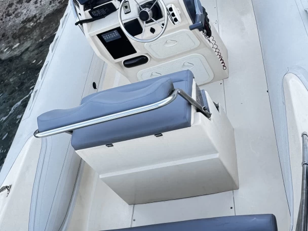 Jachthuur in Agía Kiriakí - Victor Victor 7.4M via SamBoat