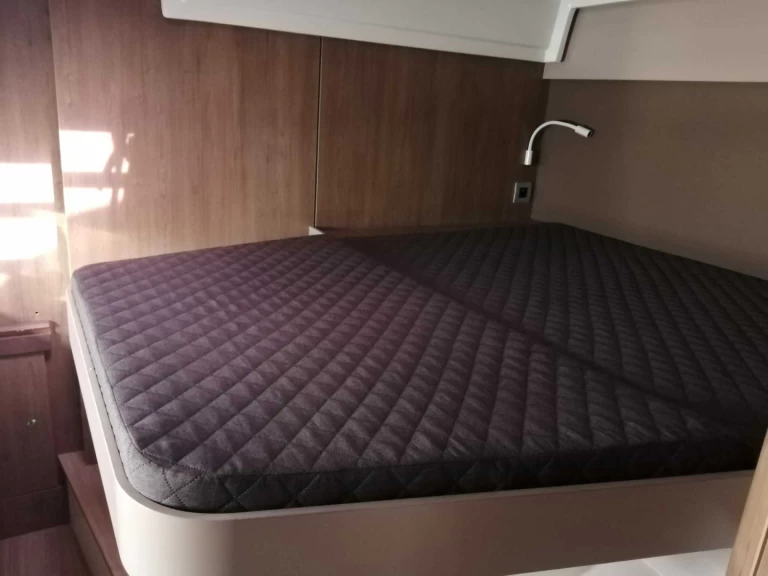 Bootverhuur Cagliari goedkoop Bali Catspace Voile