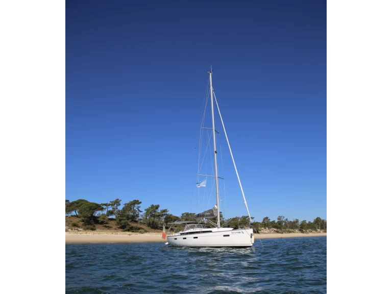 Bootverhuur Portimão goedkoop Bavaria 41 Cruiser Style