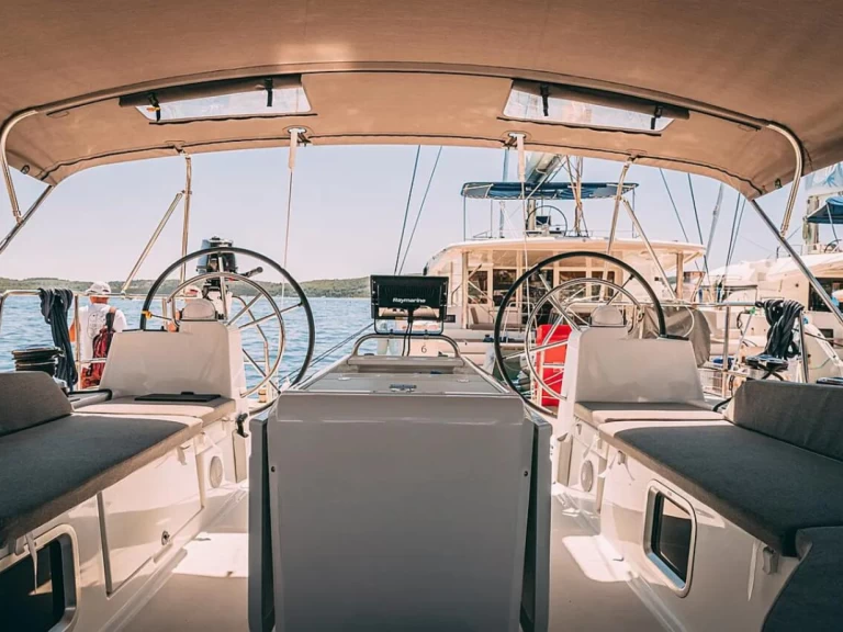 Jeanneau Jeanneau 54 te huur van particulier of professional in Le Marin