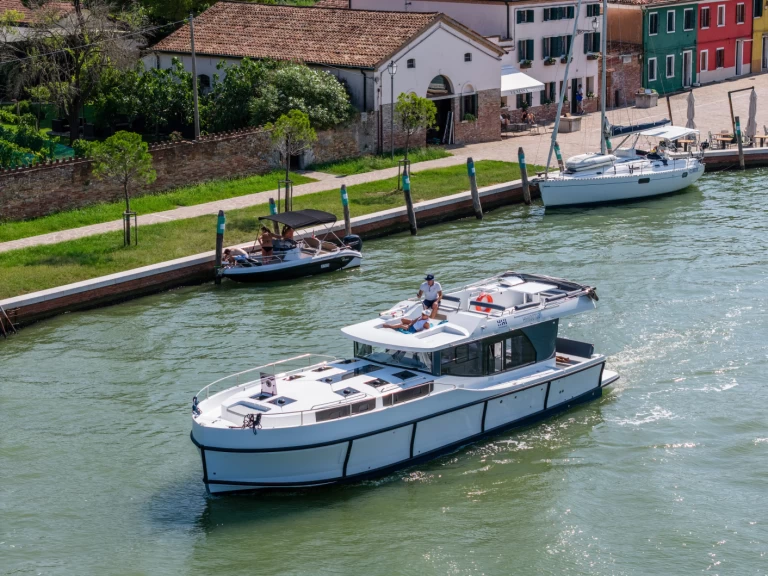 Bootverhuur Delphia Poseidon 45 in Casale sul Sile via SamBoat