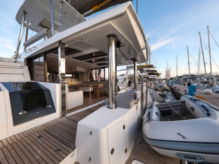 Verhuur Catamaran Bali met vaarbewijs