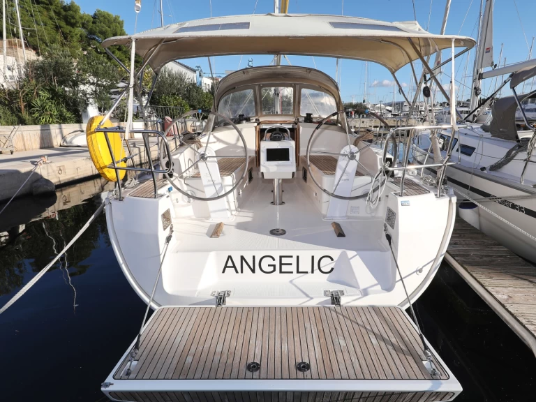 Bavaria Cruiser 37 te huur van particulier of professional in Biograd na Moru