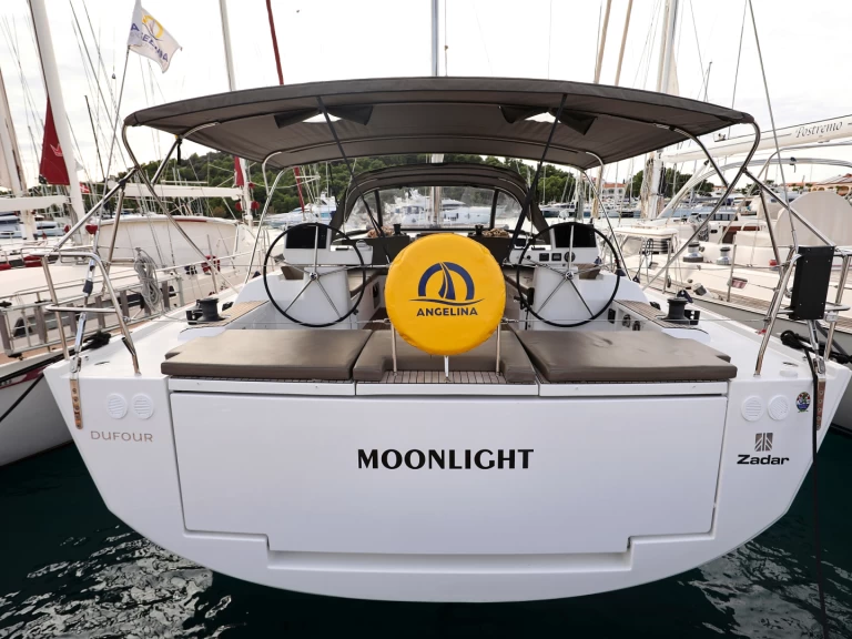 Verhuur Zeilboot Dufour met vaarbewijs