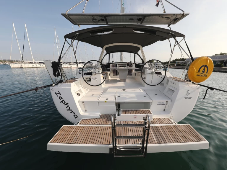 Verhuur Zeilboot Bénéteau met vaarbewijs
