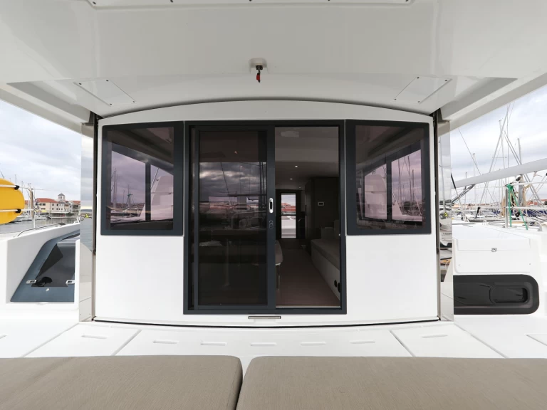 Catamaran te huur in Trogir voor de beste prijs