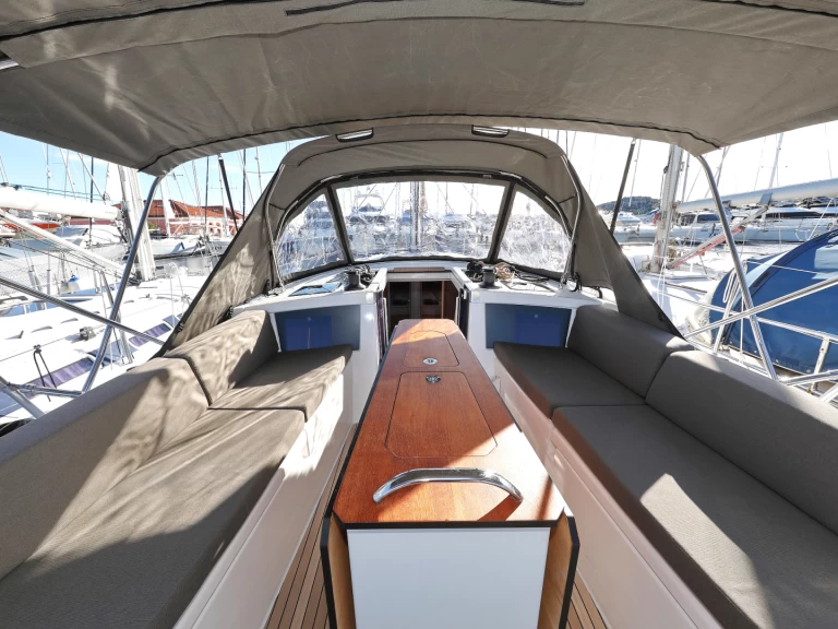 Zeilboot te huur in Trogir voor de beste prijs