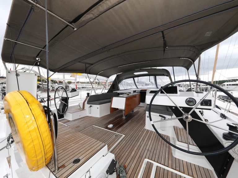 Huur Zeilboot met of zonder schipper Dufour in Šibenik