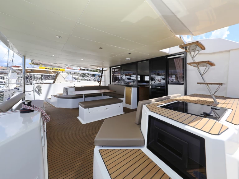 Verhuur Catamaran in Rogoznica - Dufour Dufour Catamarans 48 Sail