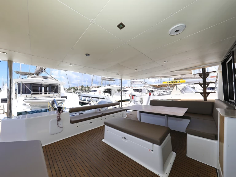 Bootverhuur Dufour Dufour Catamarans 48 Sail in Rogoznica via SamBoat