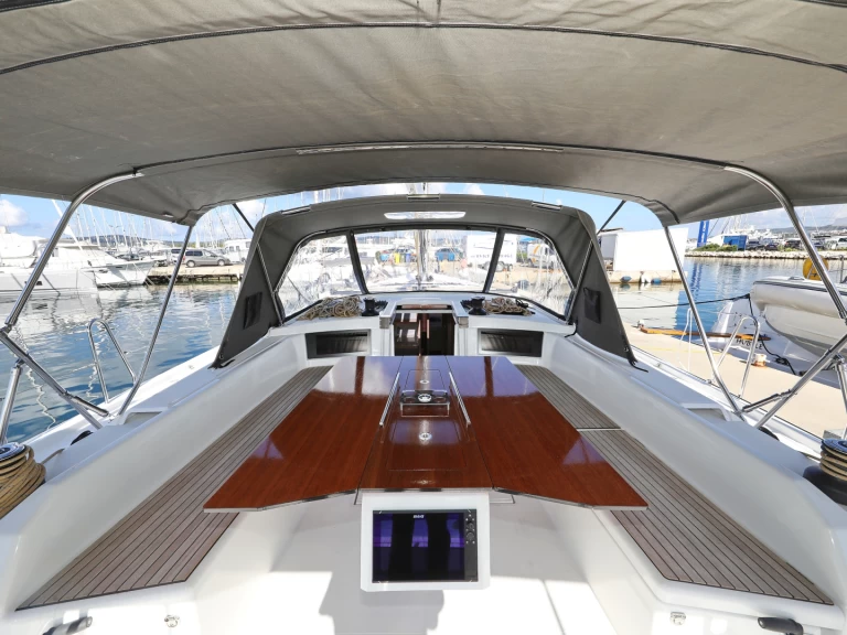 Huur Zeilboot met of zonder schipper Dufour in Trogir