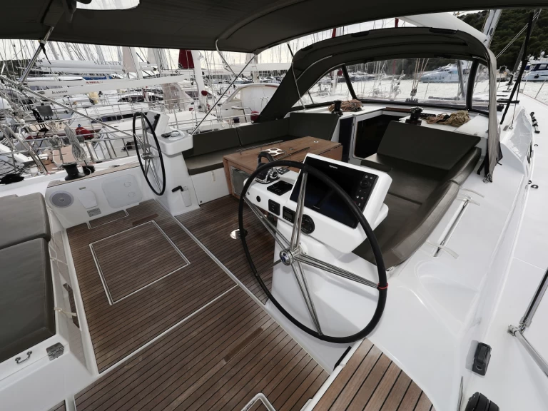 Zeilboot te huur in Trogir voor de beste prijs