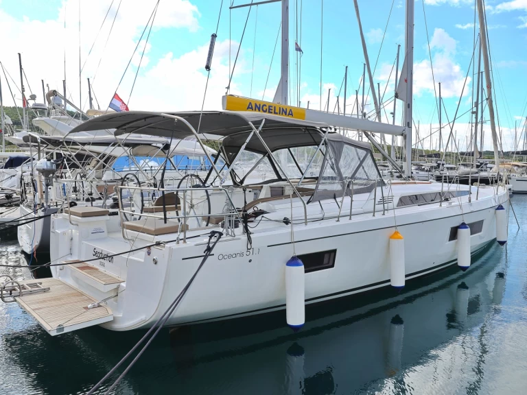 Zeilboot te huur in Trogir voor de beste prijs