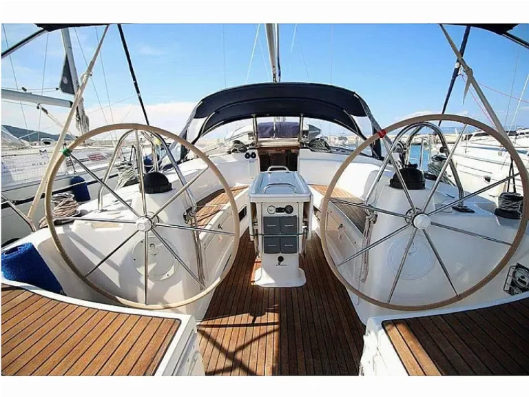 Bootverhuur Bavaria Bavaria 44 in Ávdira via SamBoat