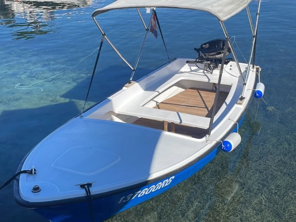 Huur Motorboot met of zonder schipper Pasara in Rab