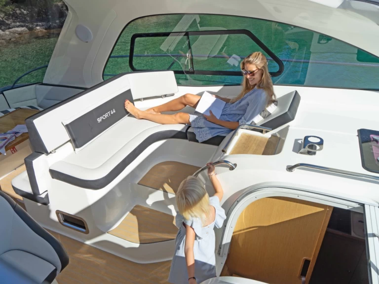 Bootverhuur Bavaria Bavaria Sport 44 HT in Sukošan via SamBoat