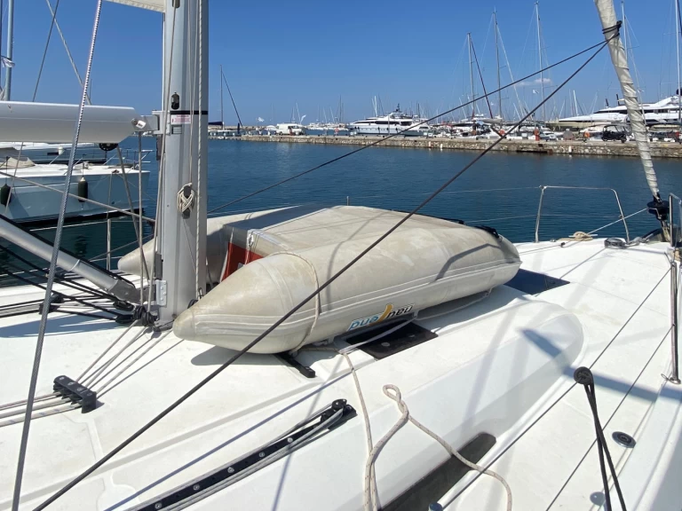 Huur een Bénéteau Oceanis 40.1 (3 double and 1 bunk beds) in Lefkáda