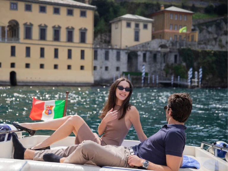 Motorboot te huur in Bellagio voor de beste prijs