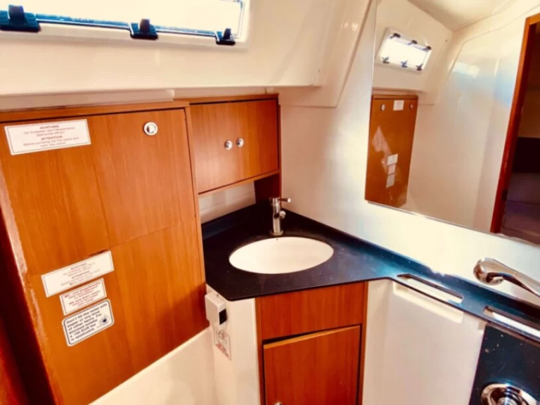 Verhuur Zeilboot Bavaria met vaarbewijs