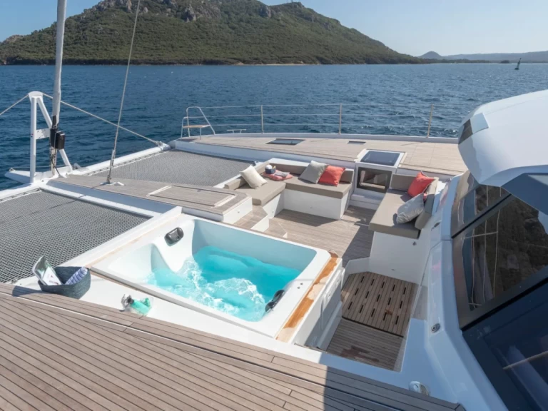 Fountaine Pajot Alegria 67 te huur van particulier of professional in Trogir