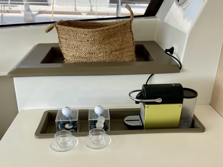 Bootverhuur Álimos goedkoop Bali 4.1