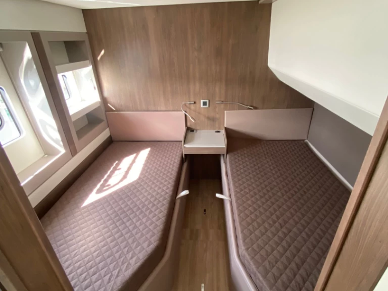 Catamaran te huur in Golfo Aranci voor de beste prijs