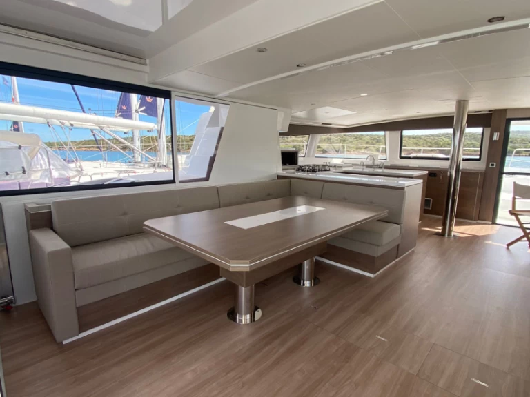 Bali Bali 5.4 te huur van particulier of professional in Golfo Aranci