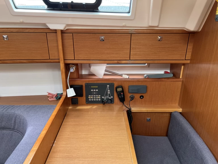 Bootverhuur Bavaria Bavaria 41 Cruiser in Lefkáda via SamBoat