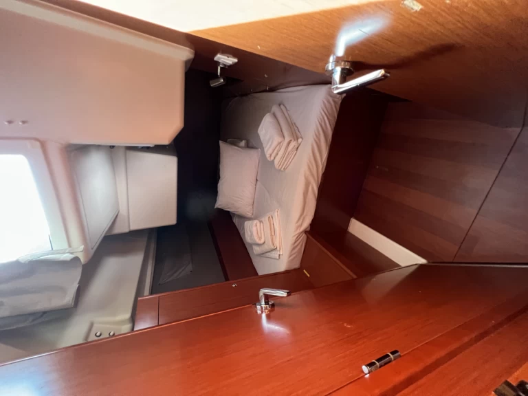 Bénéteau Oceanis 41.1 te huur van particulier of professional in Rhodes (City)