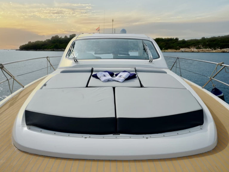 Bootverhuur Bavaria Bavaria Sport 44 HT in Sukošan via SamBoat