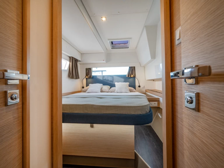 Fountaine Pajot Tanna 47 te huur van particulier of professional in Piombino