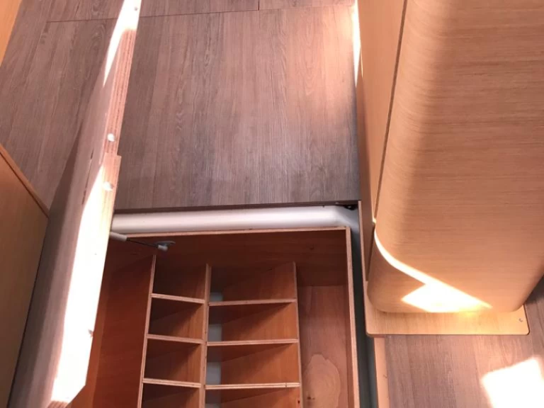 Bootverhuur Piombino goedkoop Sun Odyssey 410