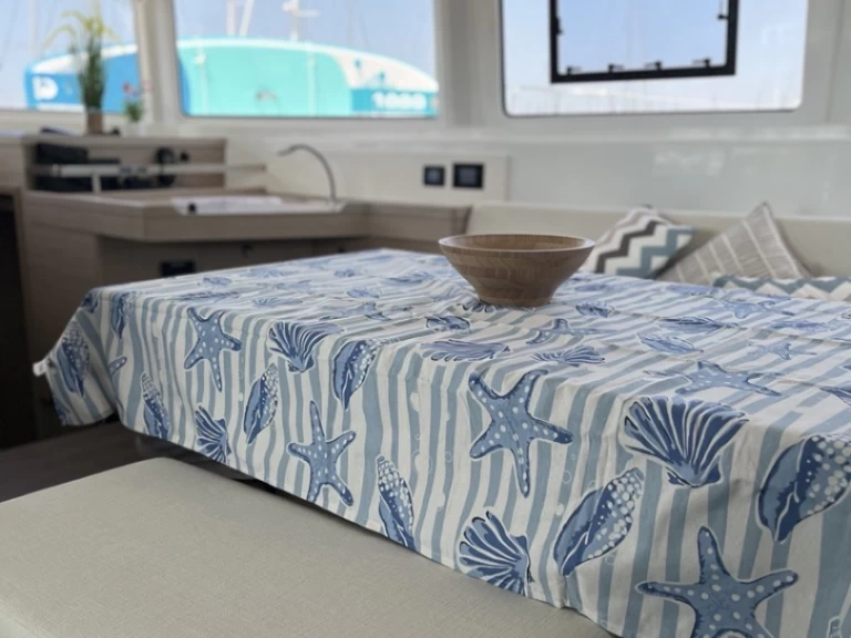 Lagoon Lagoon 46 te huur van particulier of professional in Álimos