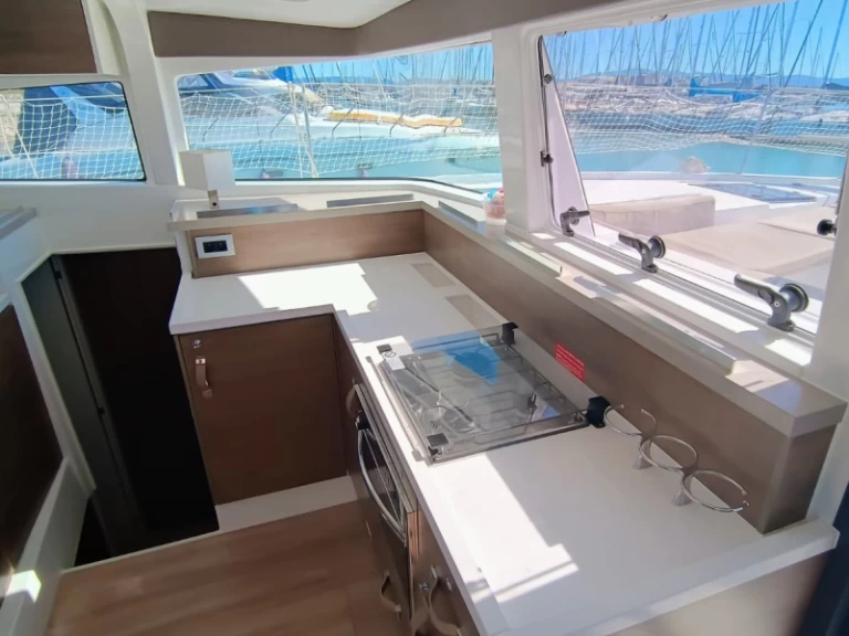 Huur een Bali Bali 4.2 in Capo d'Orlando