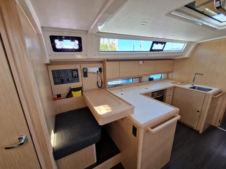 Verhuur Zeilboot Bavaria met vaarbewijs