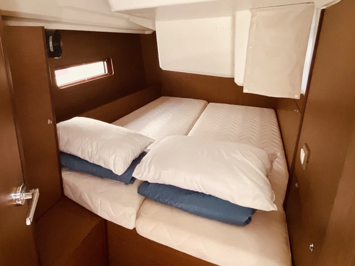 Verhuur Zeilboot in Lefkáda - Bénéteau Oceanis 40.1