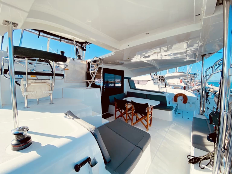 Bootverhuur Lefkáda goedkoop Lagoon 42