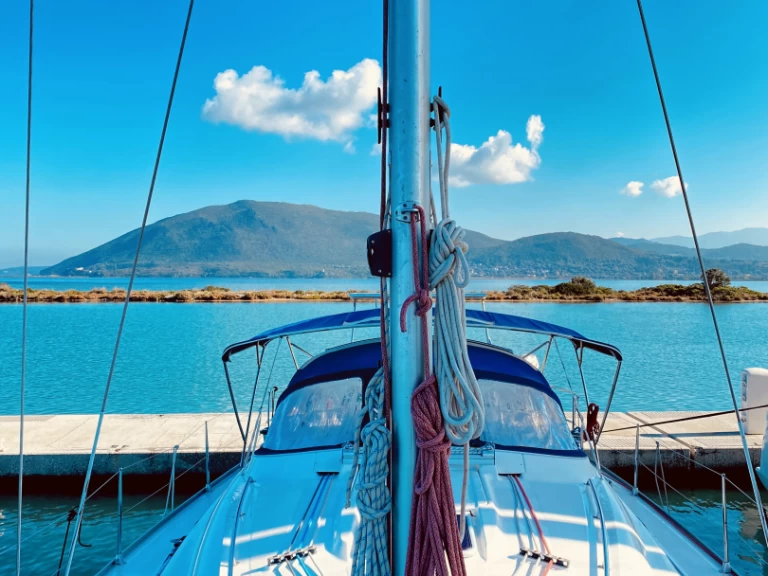 Verhuur Zeilboot in Lefkáda - Bavaria Bavaria 42 Cruiser