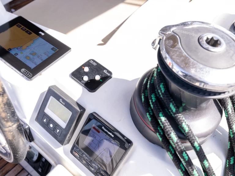 Bootverhuur Izola goedkoop Sun Odyssey 449