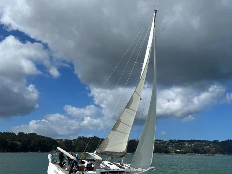 Bootverhuur Dufour Dufour 430 Grand Large in Baiona via SamBoat