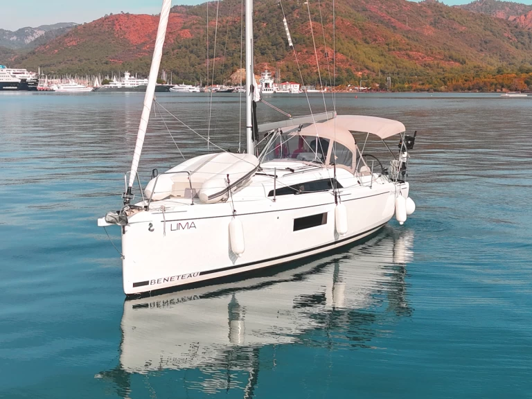 Huur een Bénéteau Oceanis 30.1 in Marmaris